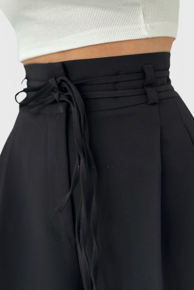 MAELA | Pantalón ancho con cordones