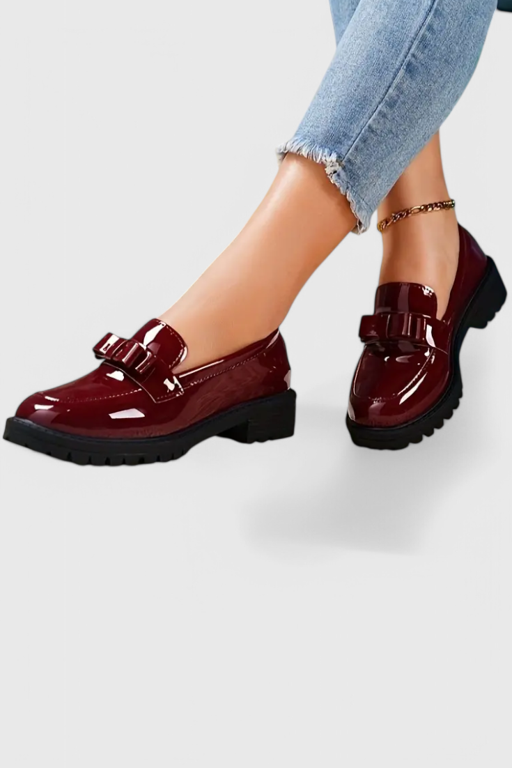 TIA | Mocasines con lazo y tacón bloque